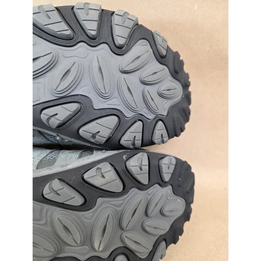 Merrell  (Sz 8) Accentor 3 Men's US Gray Black Suede Waterproof Hiking Shoes